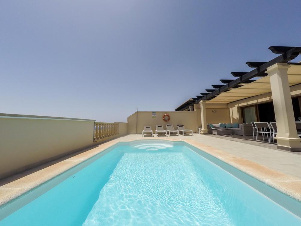Luxurious Villa With Amazing Sea View And Pool Caleta De Fuste Bagian luar foto