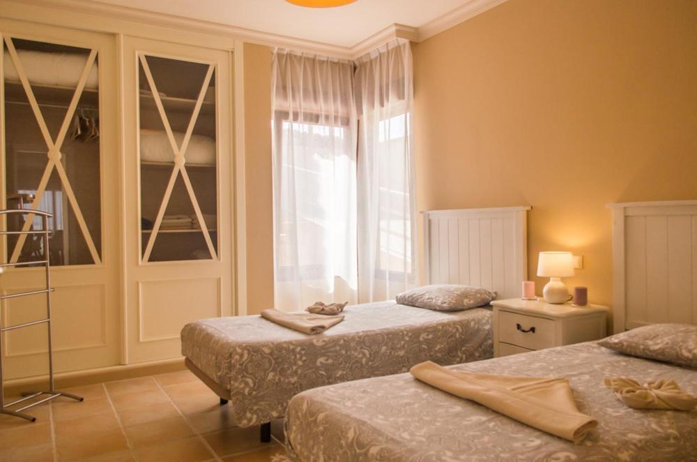 Luxurious Villa With Amazing Sea View And Pool Caleta De Fuste Bagian luar foto