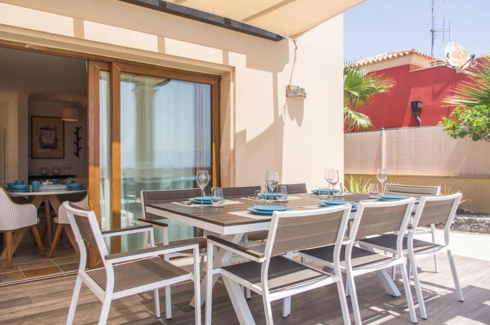 Luxurious Villa With Amazing Sea View And Pool Caleta De Fuste Bagian luar foto